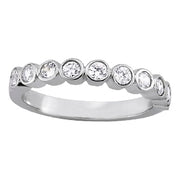 14K White Gold 1/4 ct tw Diamond Wedding Ring