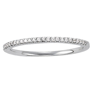 18K White Gold 1/10 ct tw Diamond Wedding Ring
