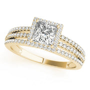 18K Yellow Gold 1 1/4 ct tw Halo Diamond Engagement Ring