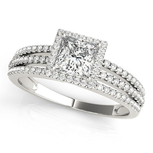Platinum 1 1/4 ct tw Halo Diamond Engagement Ring