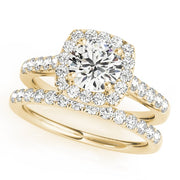 18K Yellow Gold 1 1/2 ct tw Halo Diamond Engagement Ring