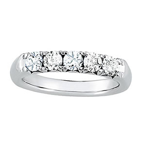 14K White Gold 1/2 ct tw Diamond Wedding Ring