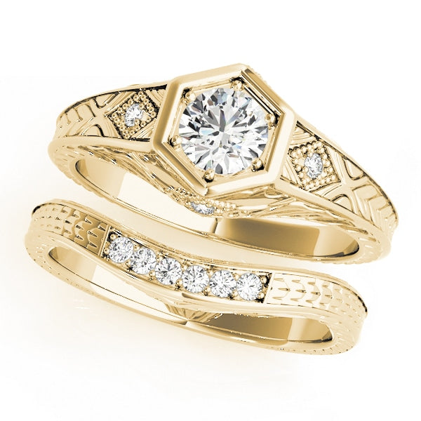 18K Yellow Gold 3/8 ct tw Vintage Diamond Engagement Ring